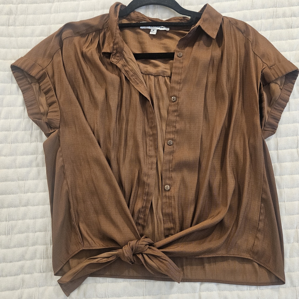 Rose & Olive Brown Tie-Front Blouse